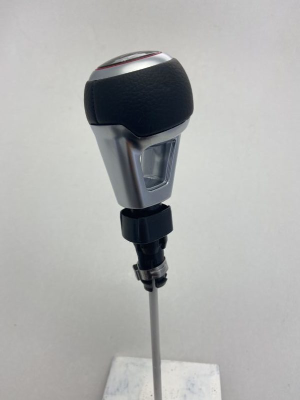 Audi S3,S4,TT.TTS Tipska rucica menjaca 6brzina.